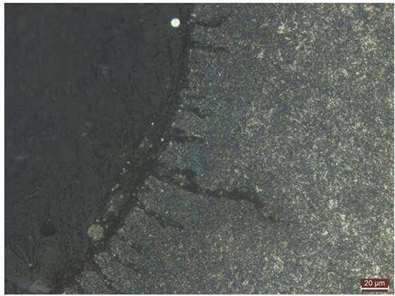 起裂區(qū)附近螺紋牙底金相組織 起裂區(qū)附近螺紋牙底金相組織